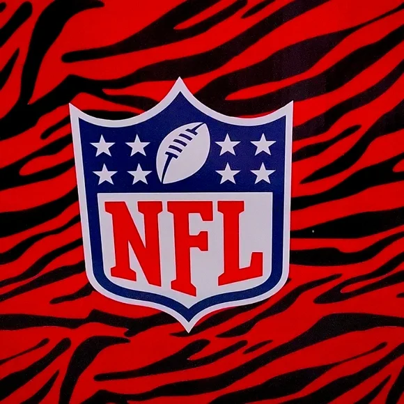 Officially Licensed NFL DALLAS COWBOYS Women's Leopard Bling Boot Size 7… - Picture 3 of 9